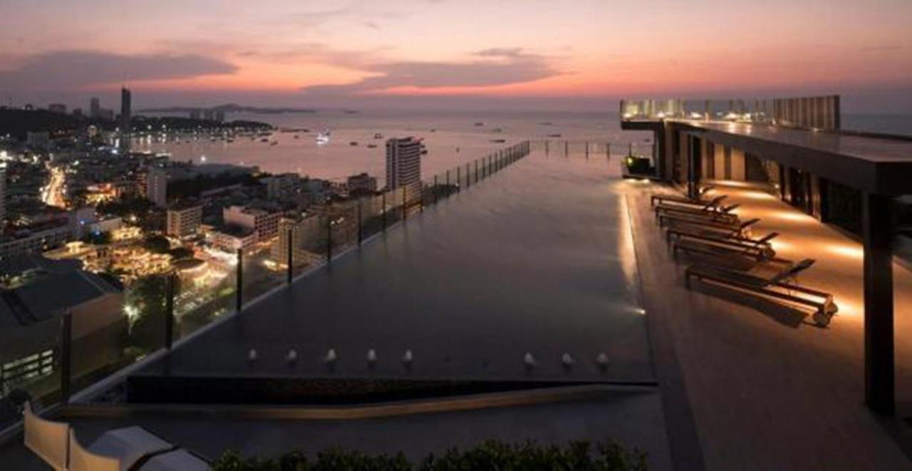 Central Pattaya Base Condo Exterior photo